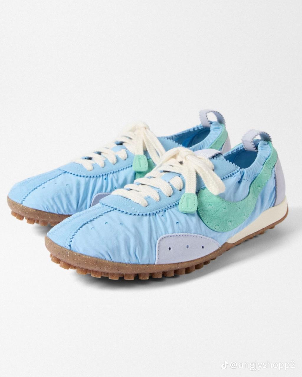 Nike x Jacquemus - Moon (UNISEX)