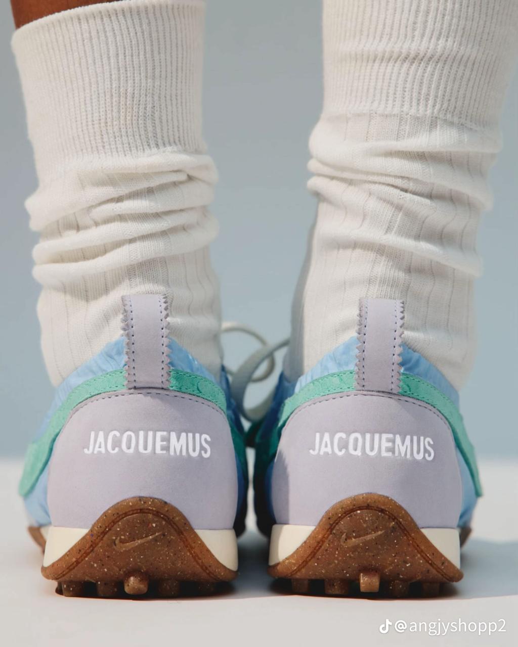 Nike x Jacquemus - Moon (UNISEX)