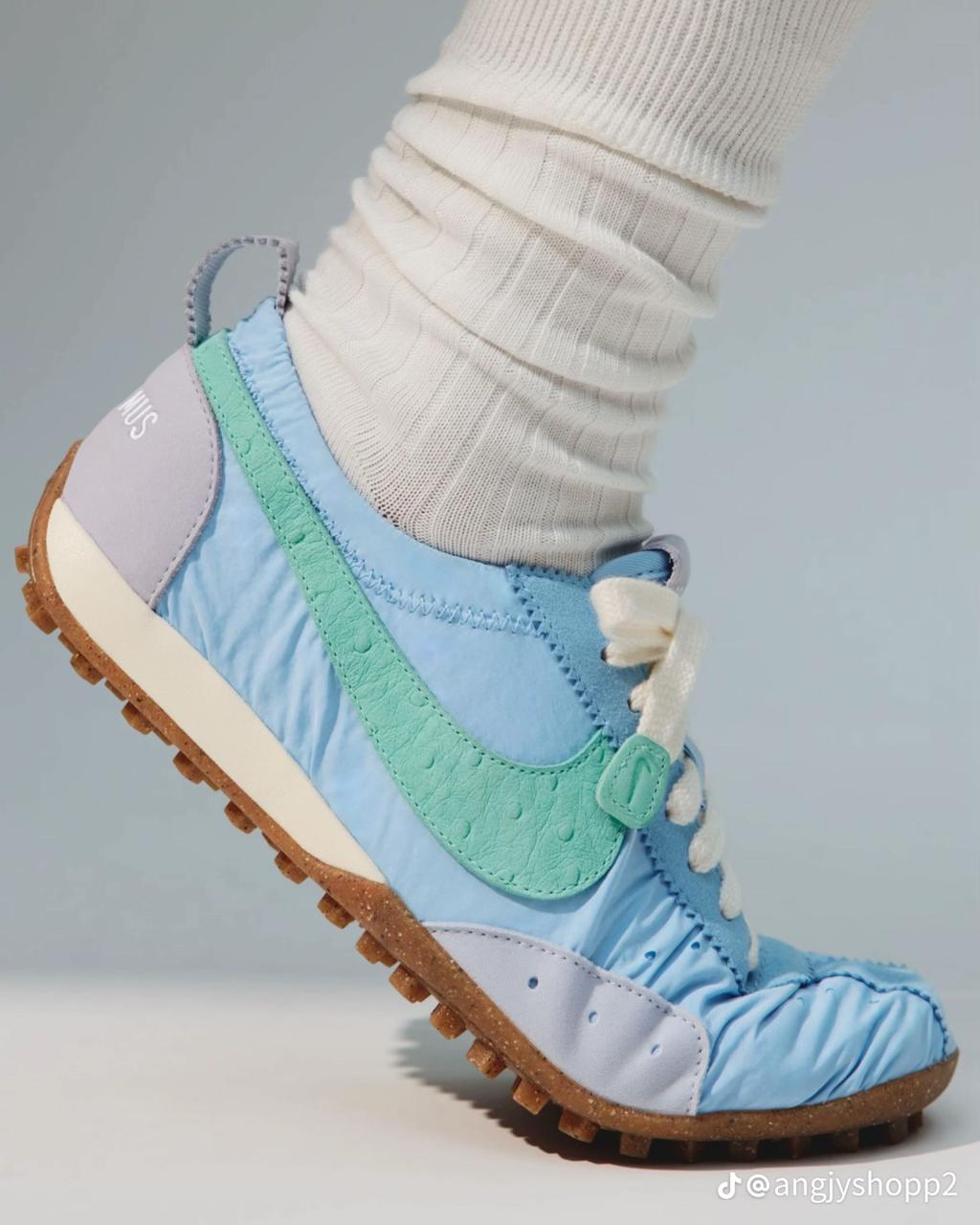 Nike x Jacquemus - Moon (UNISEX)