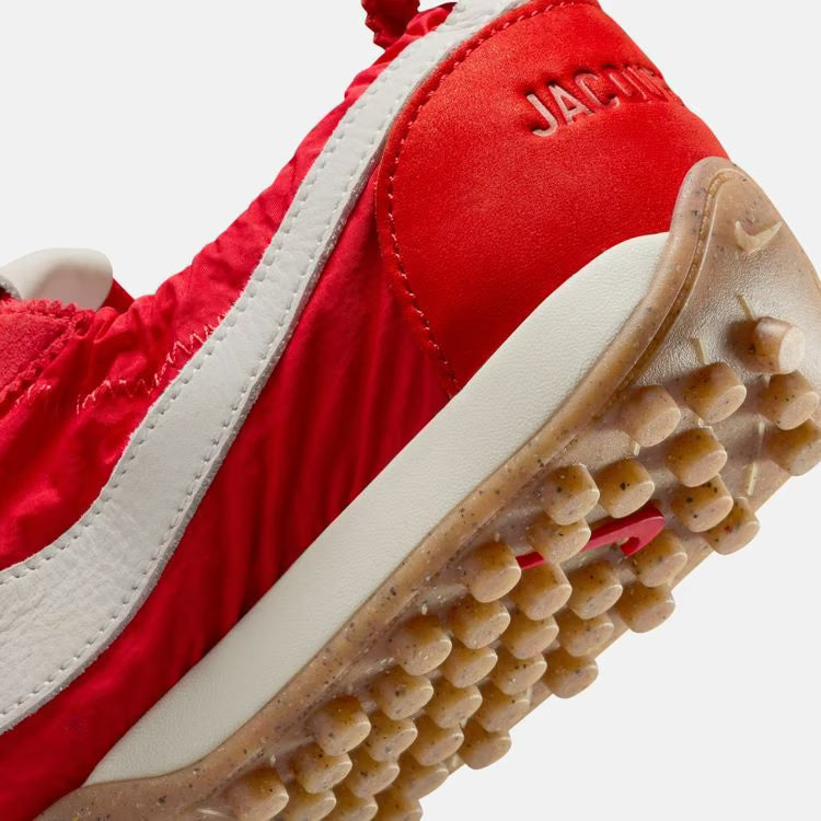 Nike x Jacquemus - Moon (UNISEX)