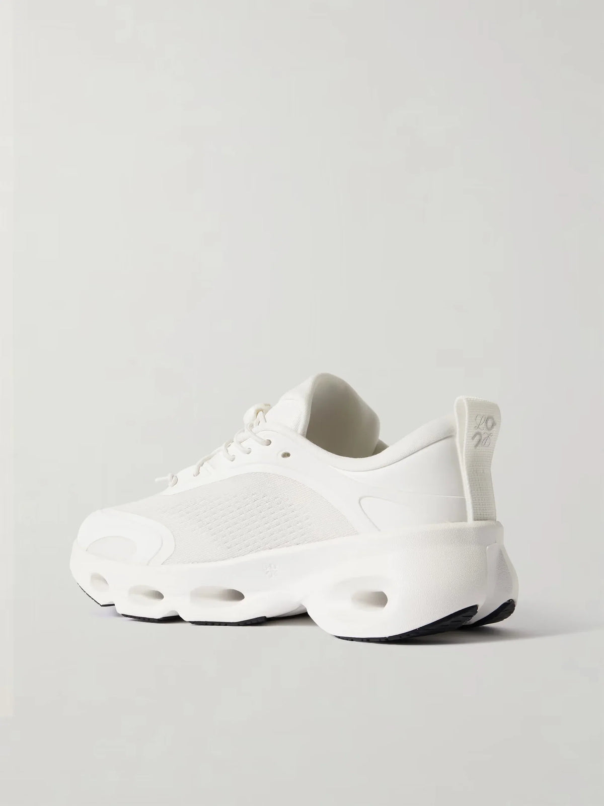 Loewe x ON - Cloudsolo